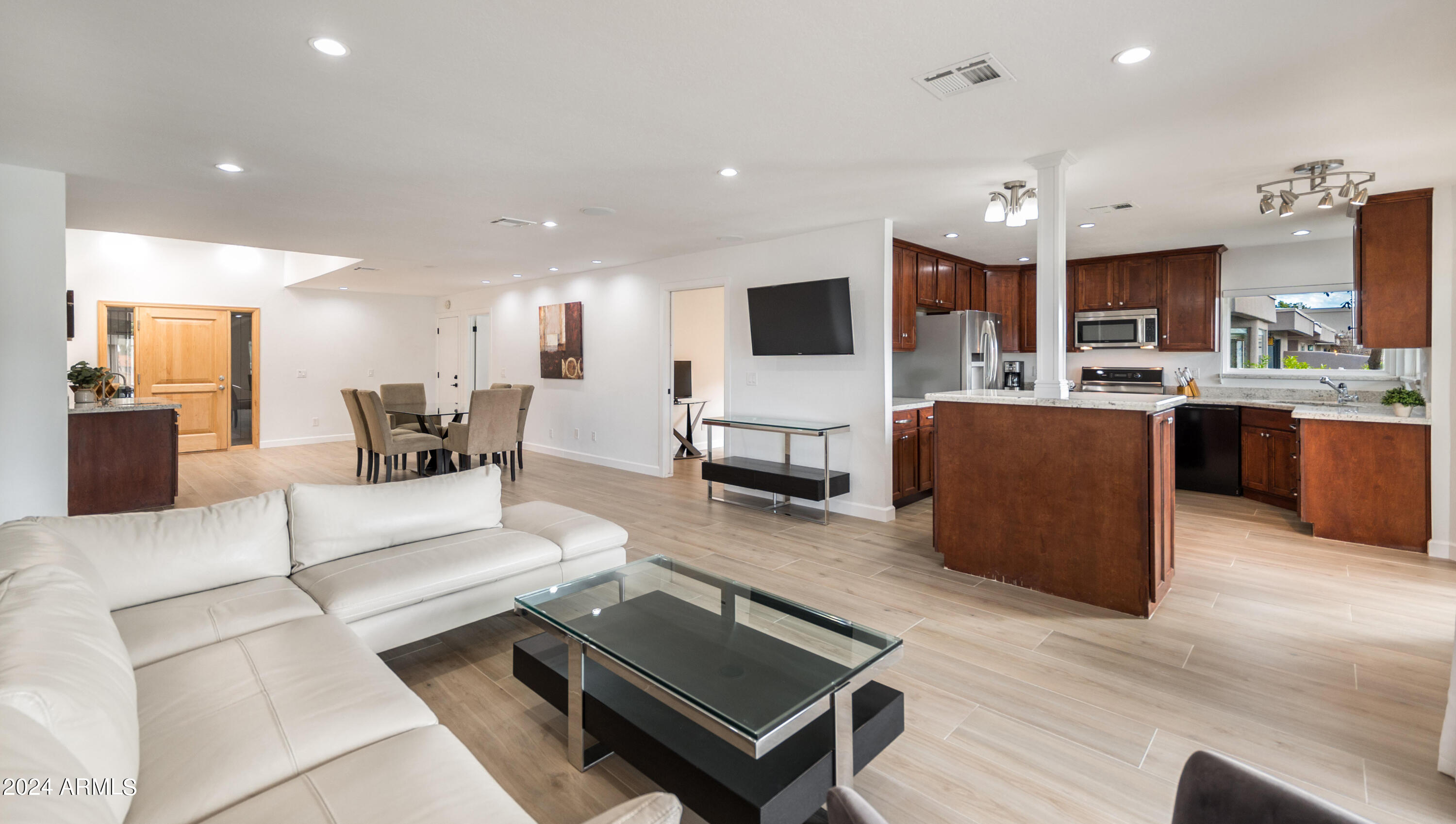 7837 E VIA MARINA --