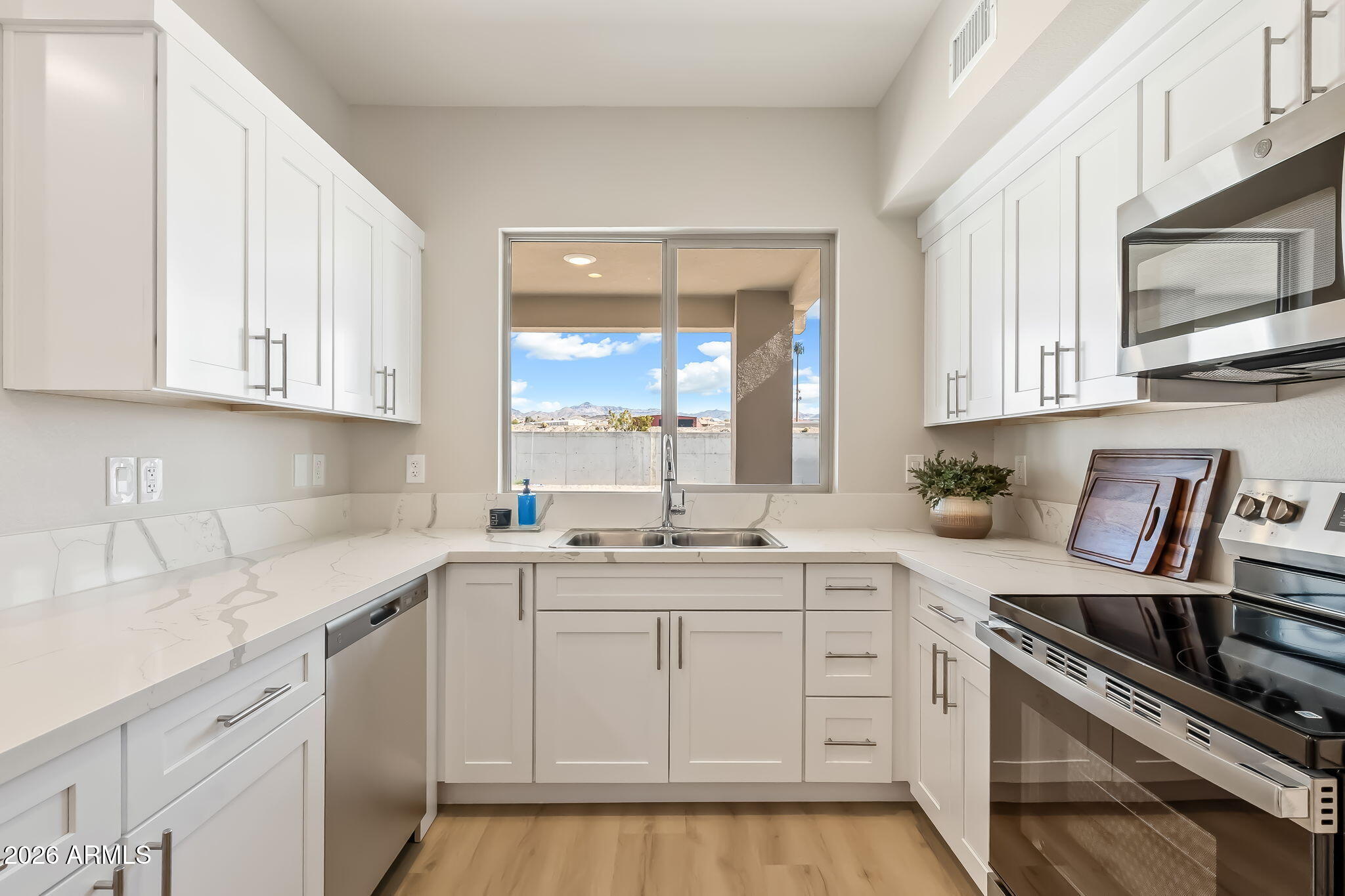 3360 W Landon Drive Drive 7-102