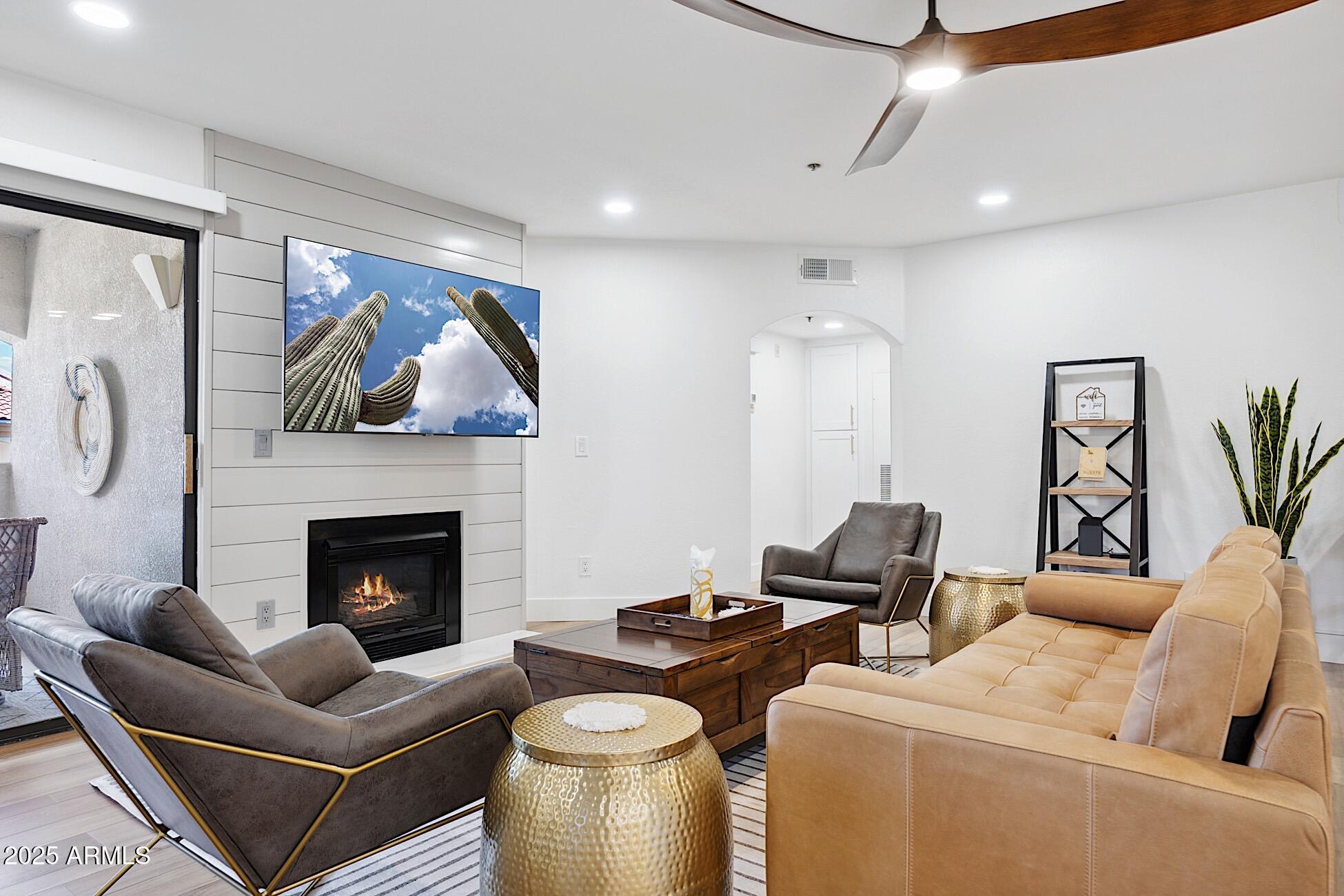 5104 N 32ND Street 428