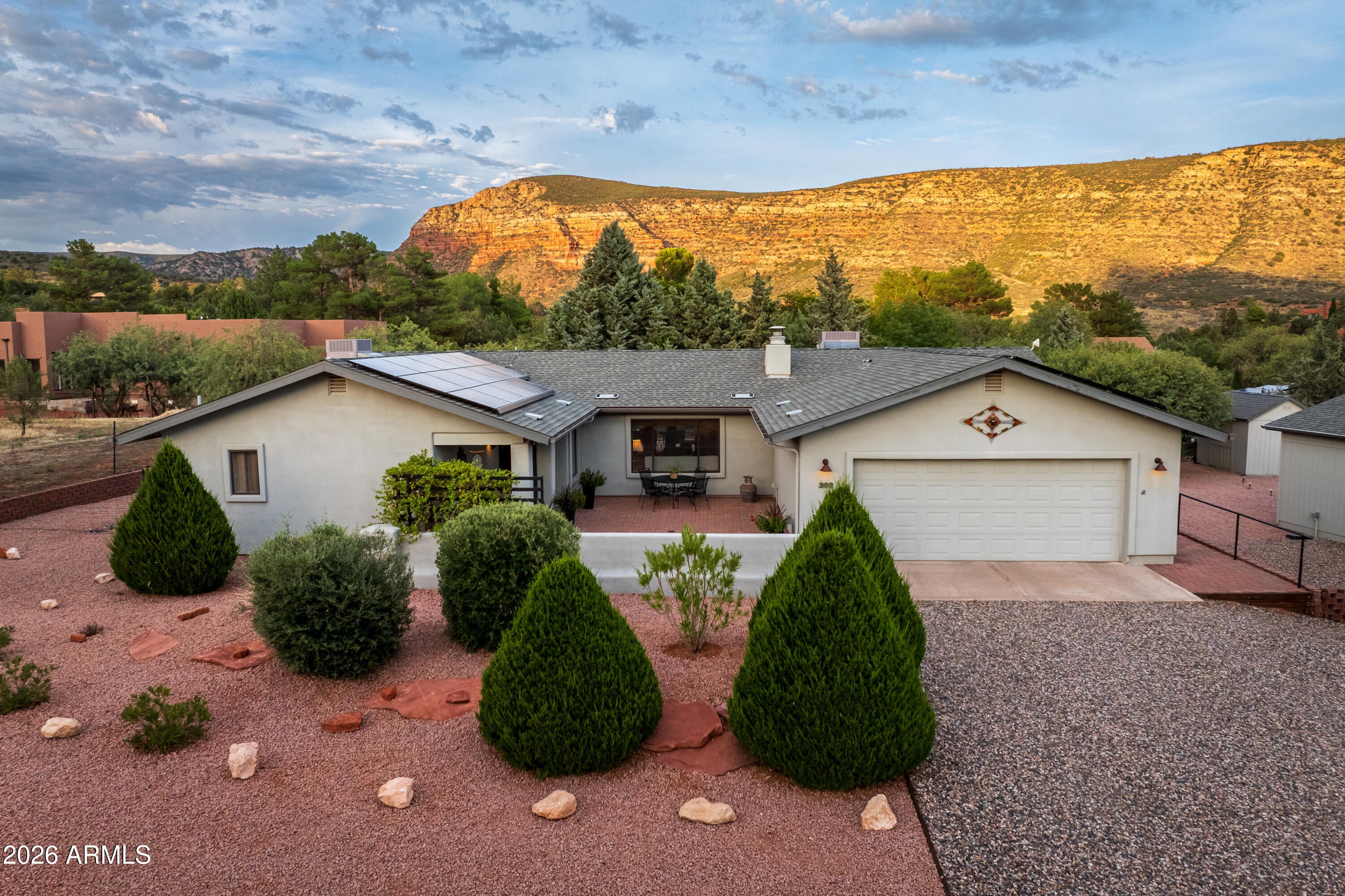 300 RAINTREE Road