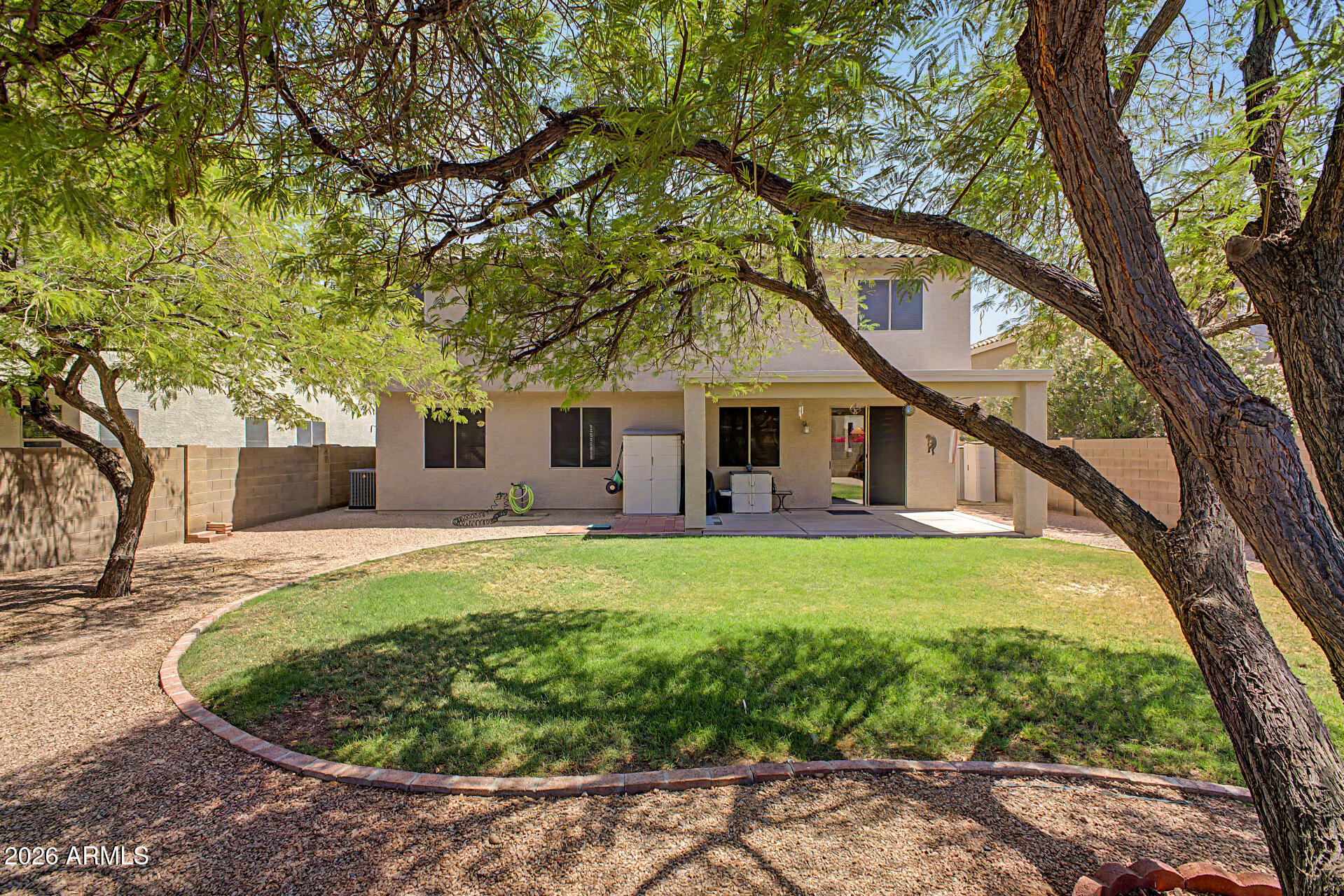 460 W EBONY Way