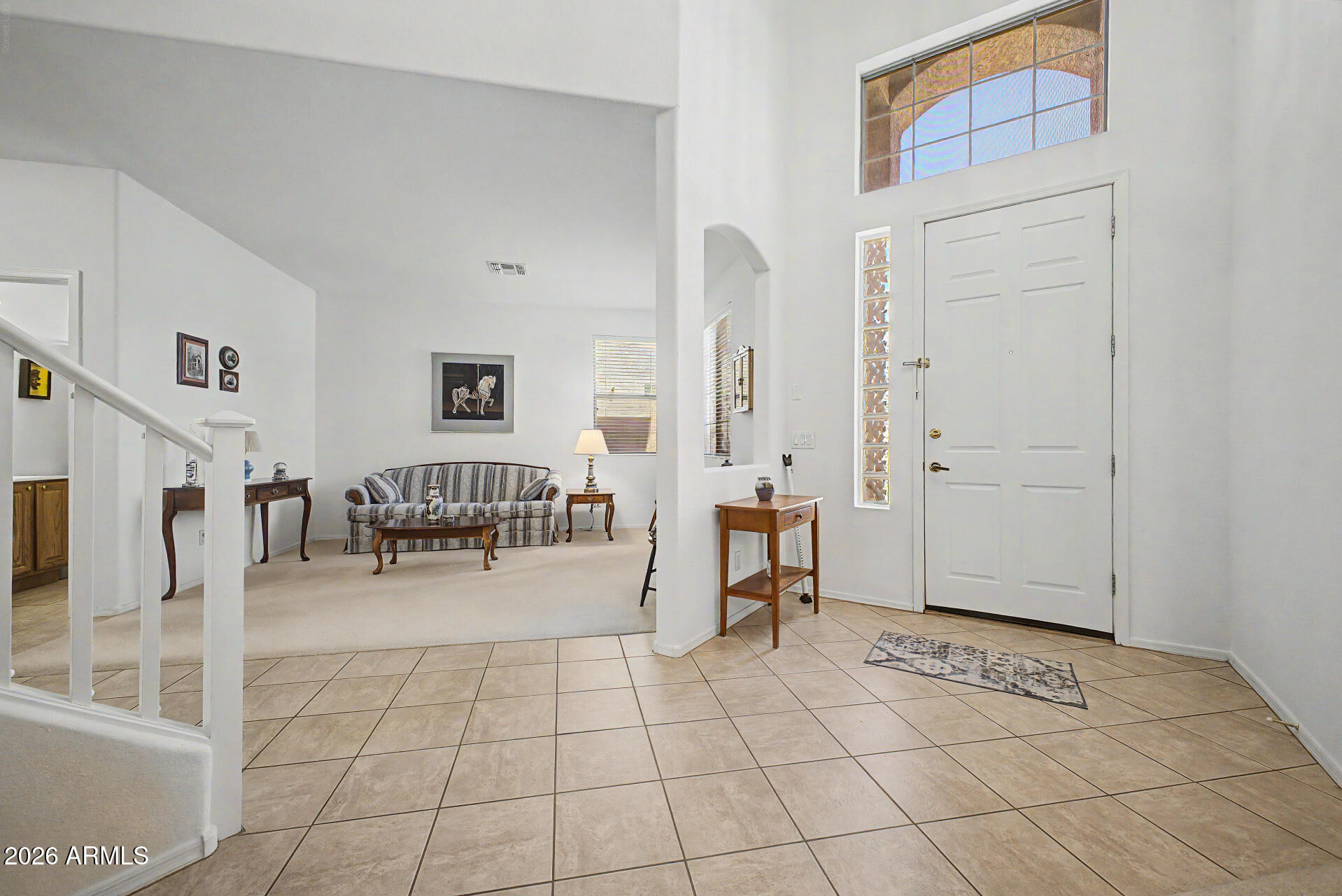460 W EBONY Way