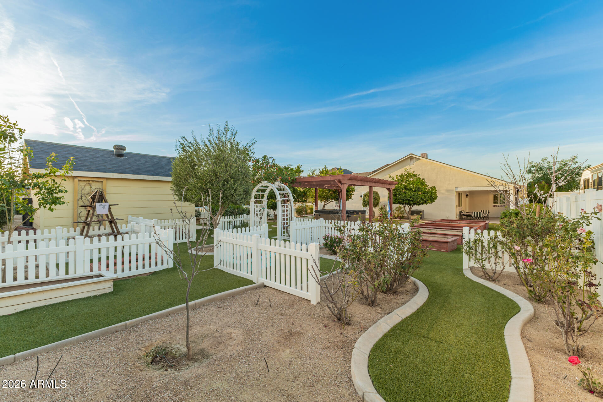 HAVEN GROVES - Residential