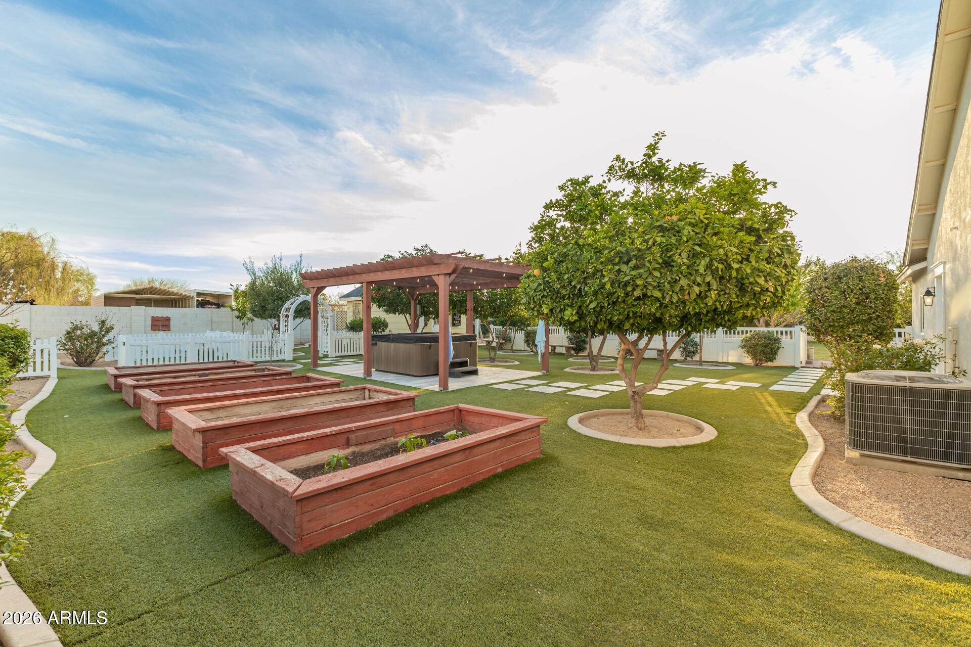 HAVEN GROVES - Residential