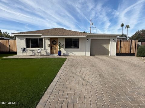 Photo of 4228 N 44th Place, Phoenix, AZ 85018 (MLS # 6960479)