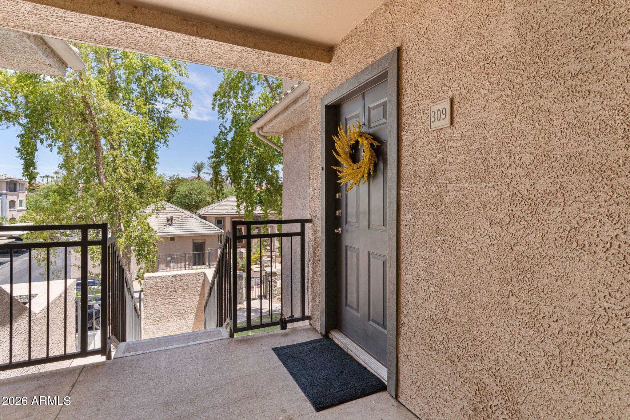 5345 E VAN BUREN Street 309