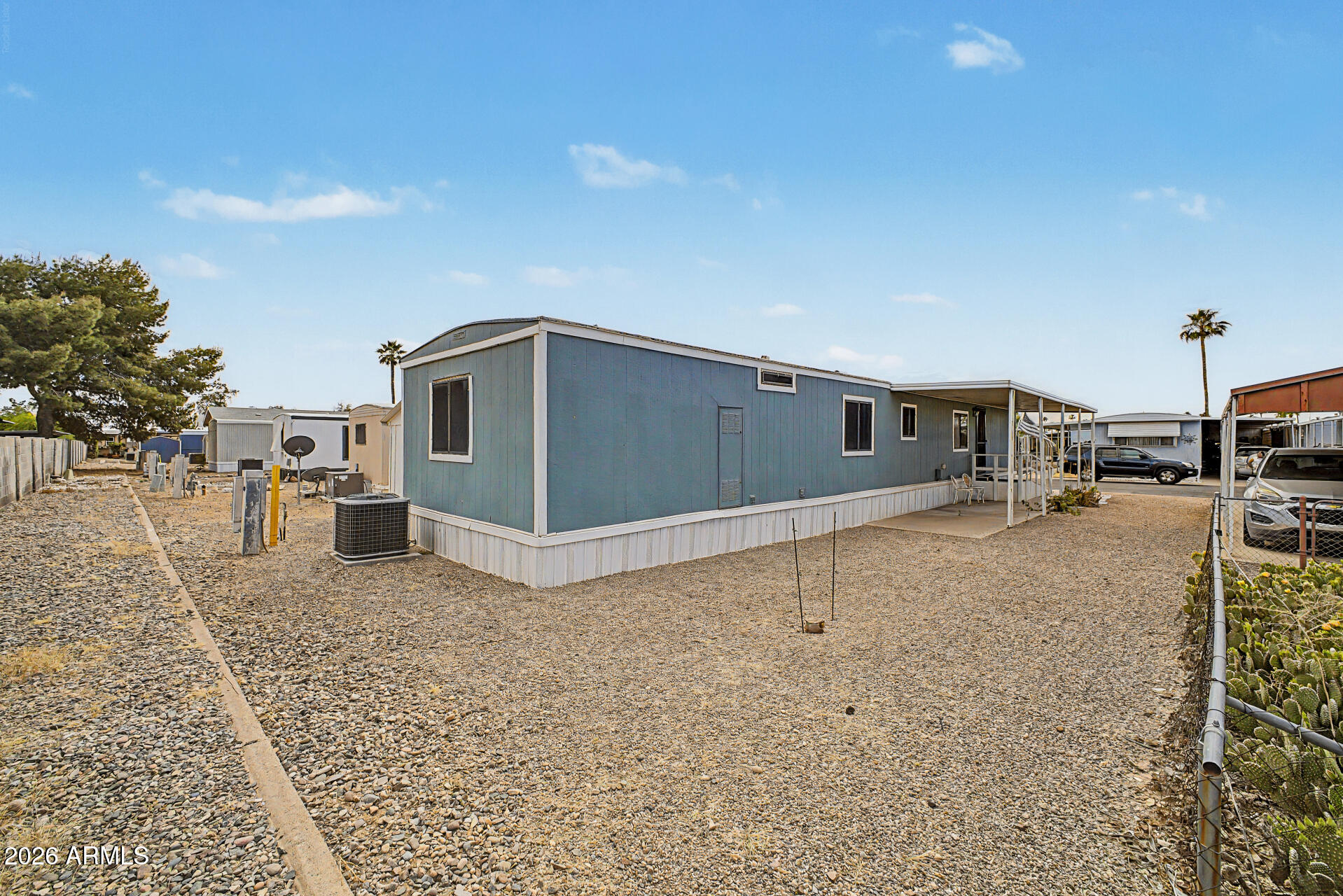 535 S ALMA SCHOOL Road 40