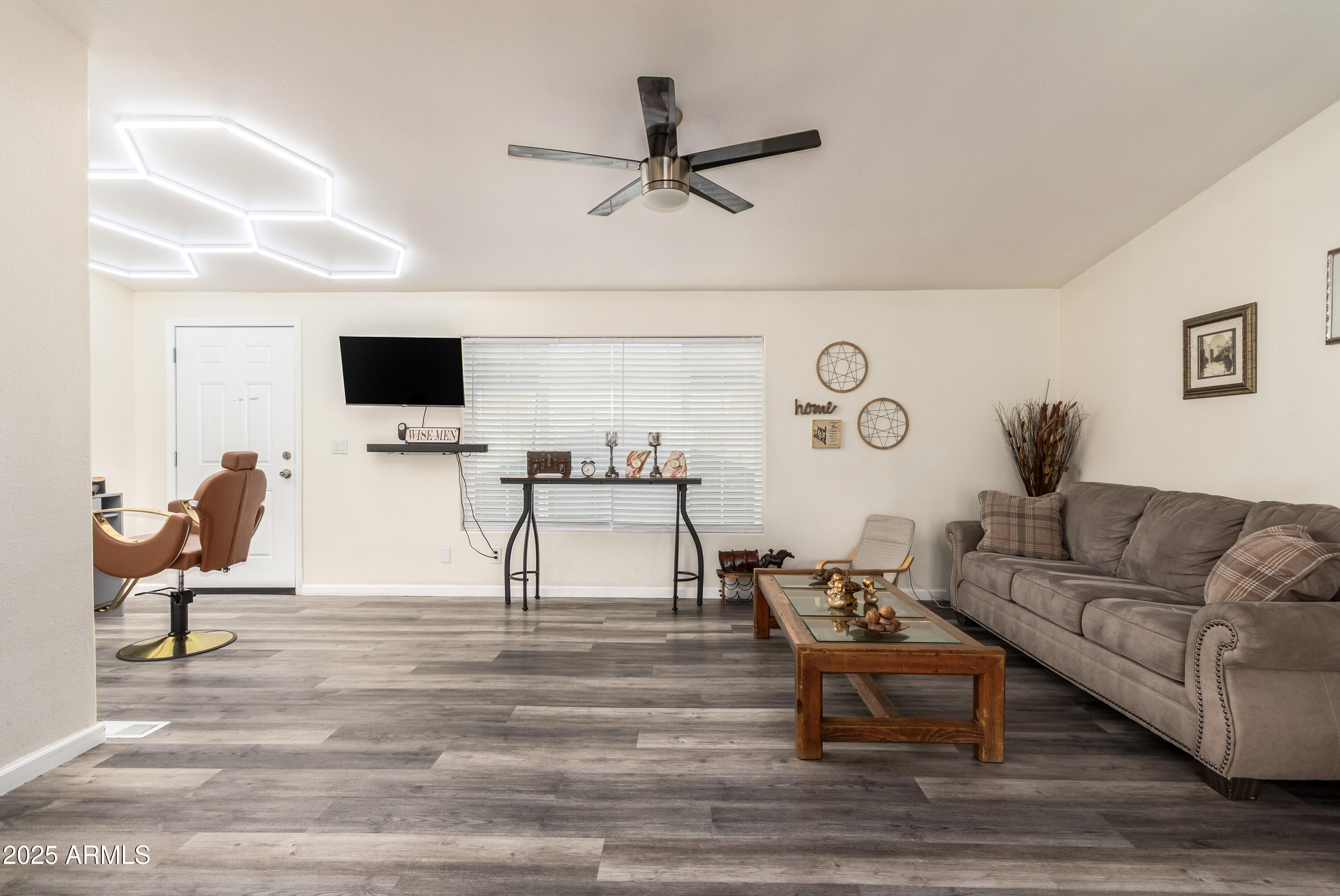 8601 N 103RD Avenue 210