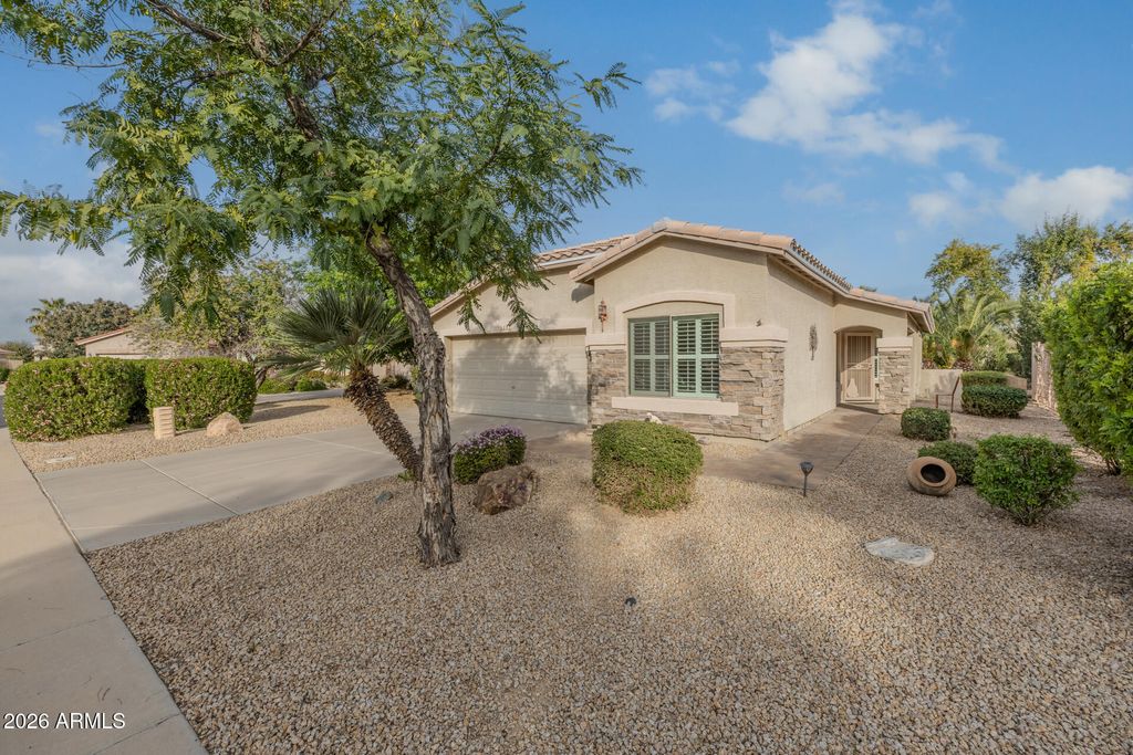 Photo of 5127 S Almond Court, Gilbert, AZ 85298 (MLS # 6974797)