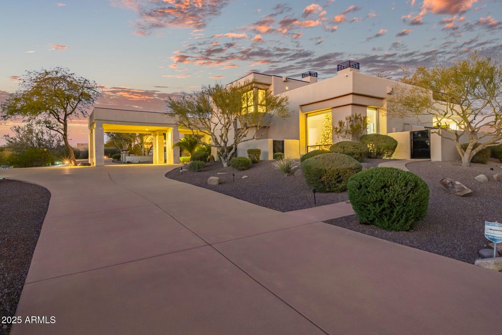 Photo of 9350 E Via Del Sol Drive, Scottsdale, AZ 85255 (MLS # 6959974)