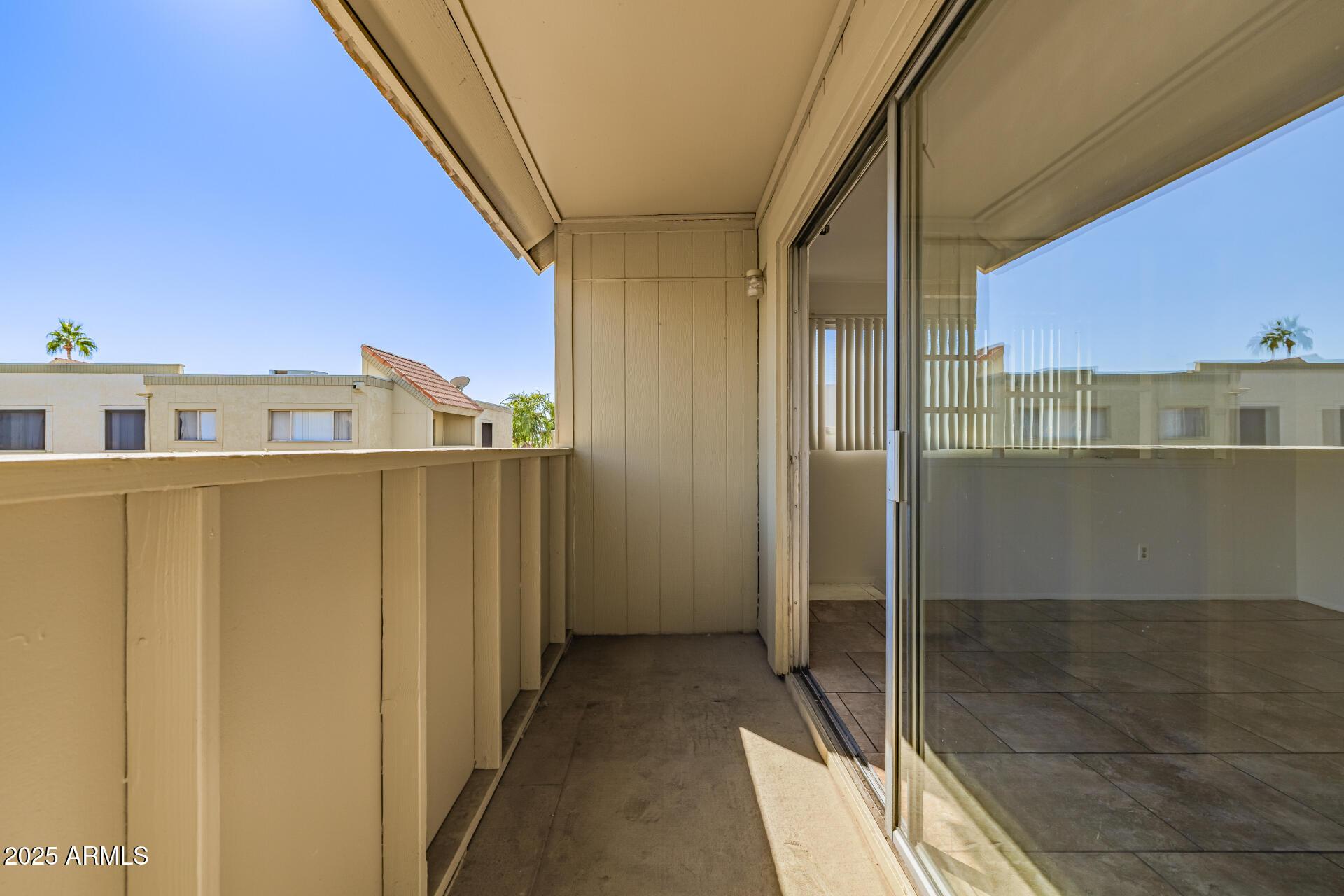 HALLCRAFT VILLAS WEST 8 - Residential