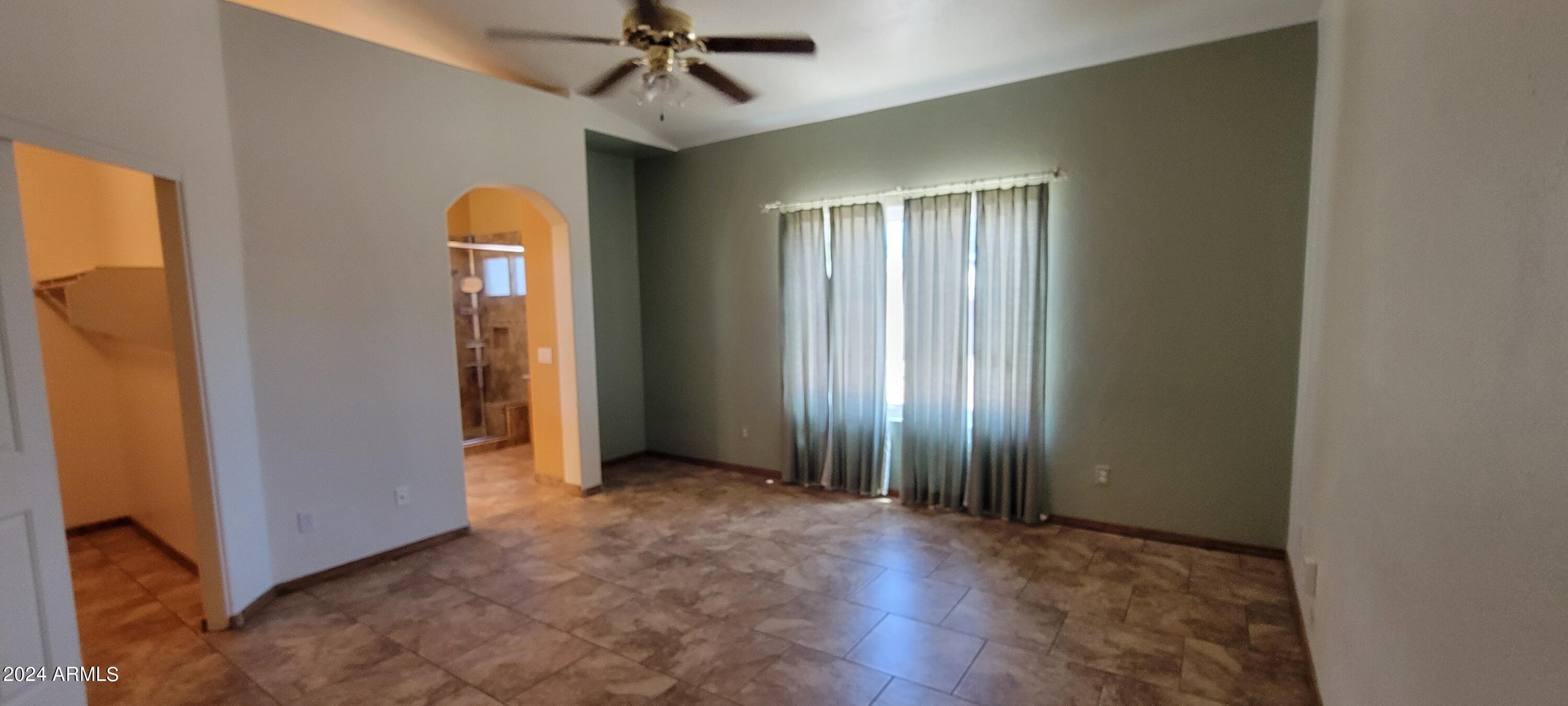 SUMMIT RIDGE - Residential