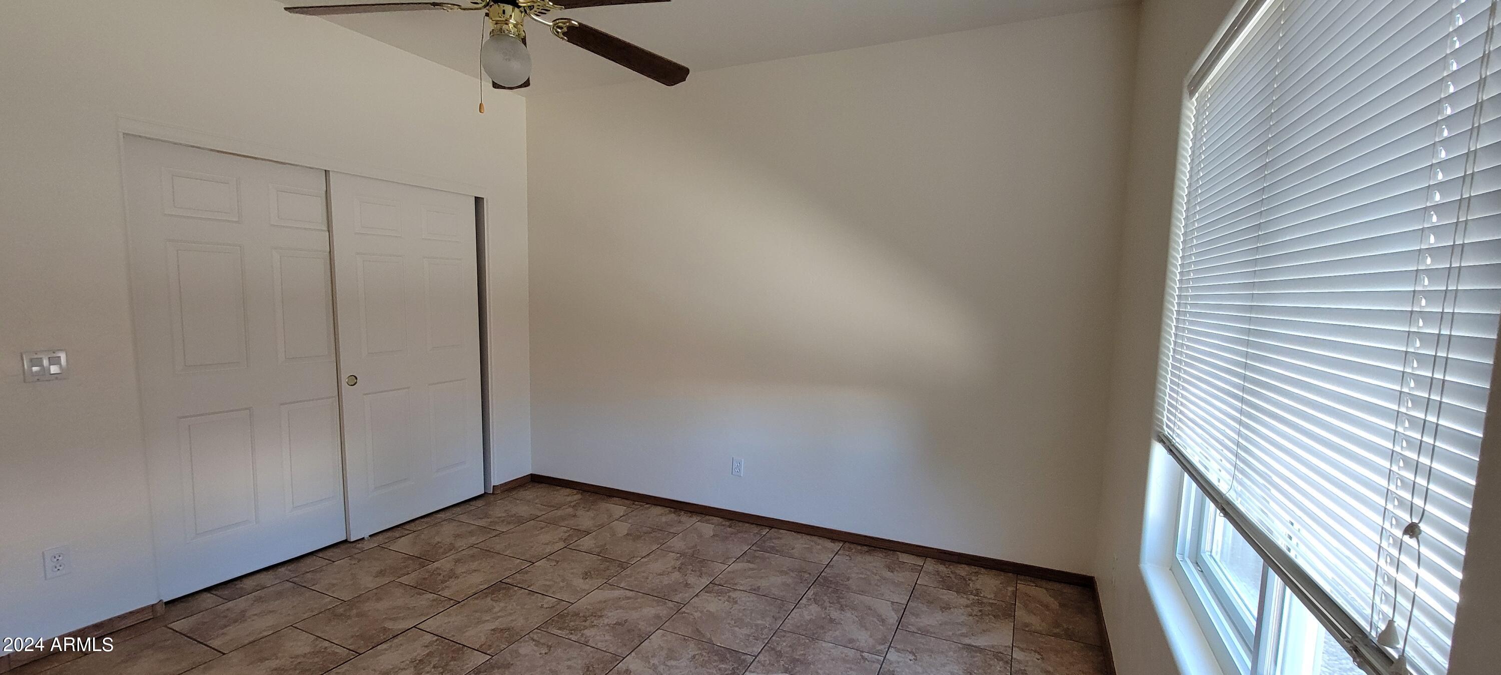 SUMMIT RIDGE - Residential