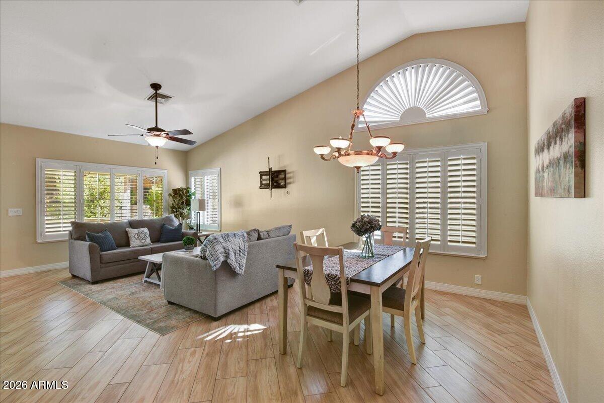 9136 W RIMROCK Drive