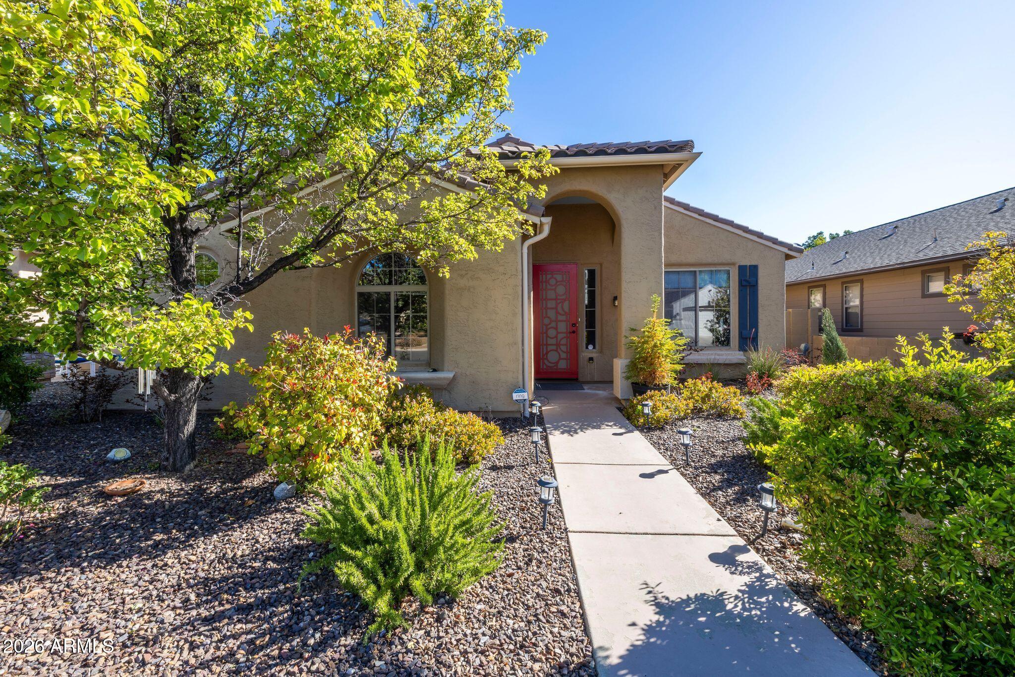 1025 N CLOUD CLIFF Pass