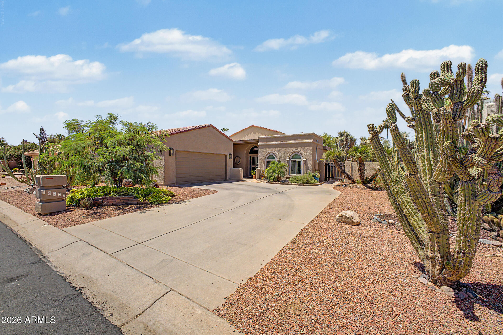 10902 E BELLFLOWER Drive