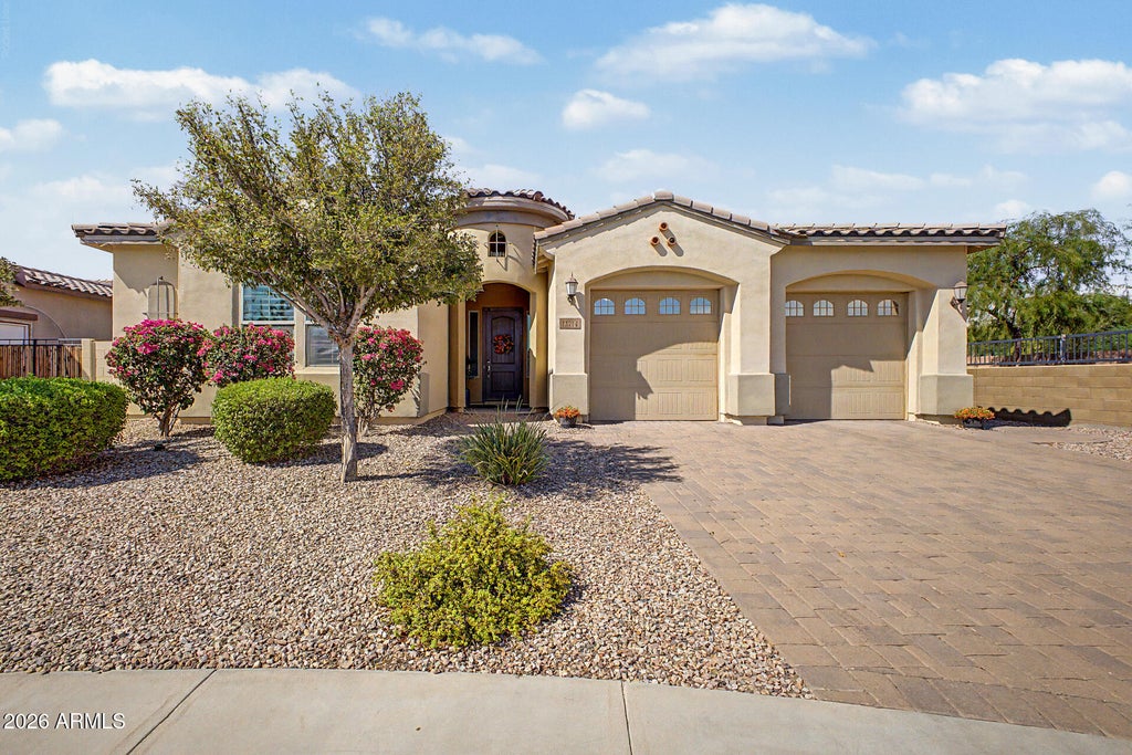 Photo of 13714 W Sarano Terrace, Litchfield Park, AZ 85340 (MLS # 7085081)
