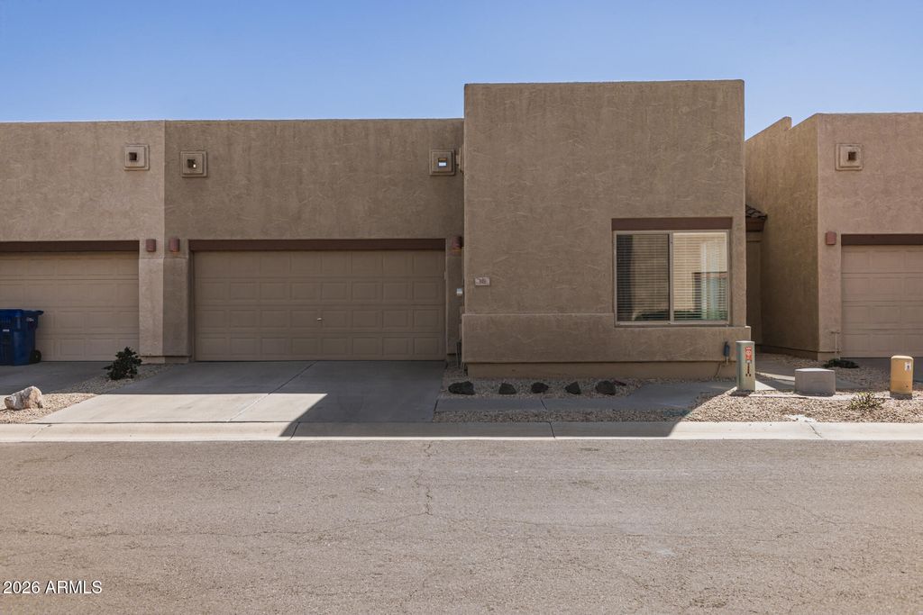 Photo of 1650 S Crismon Road #16, Mesa, AZ 85209 (MLS # 7002107)