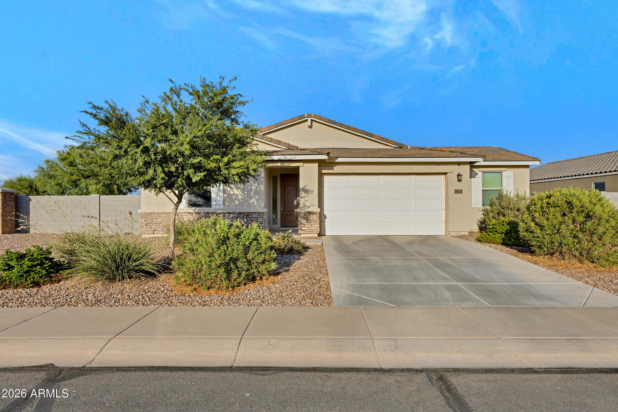 30343 N HUMMINGBIRD Lane