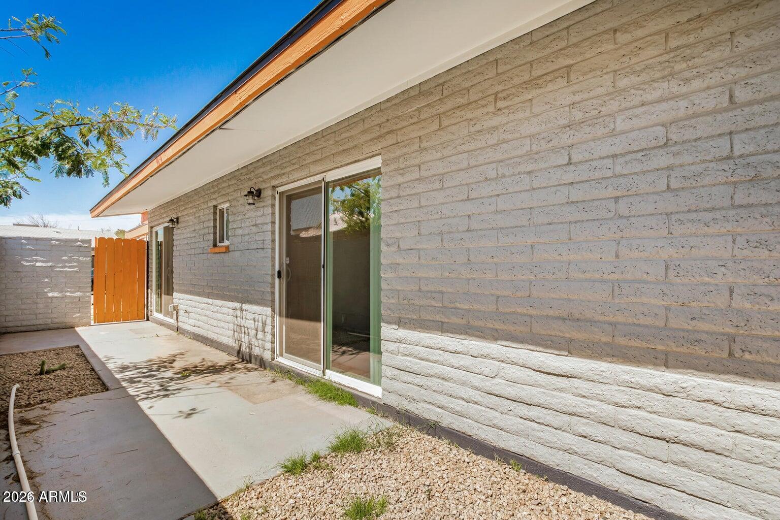 1118 S MCCLINTOCK Drive # 1