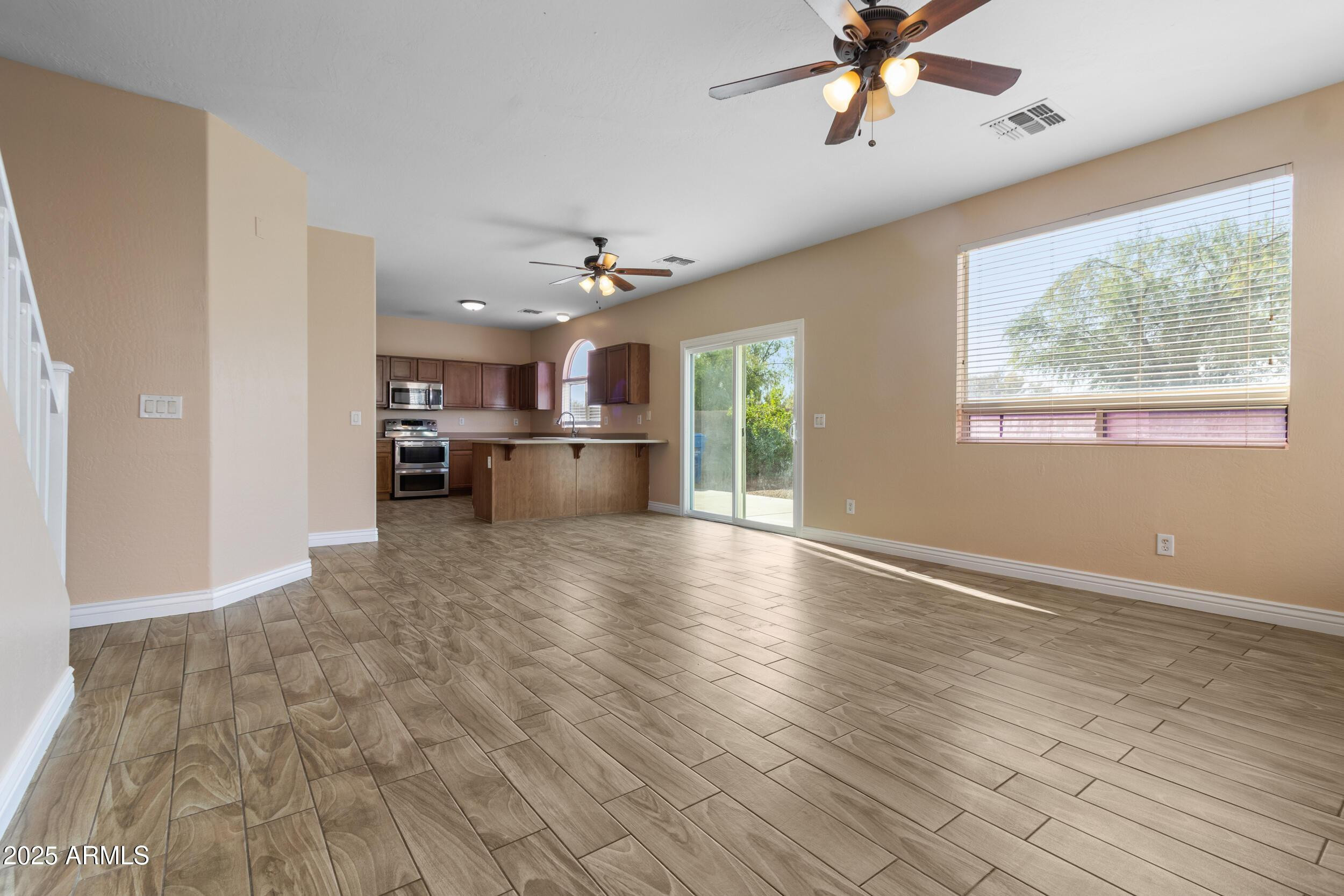 2416 S 90th Glen