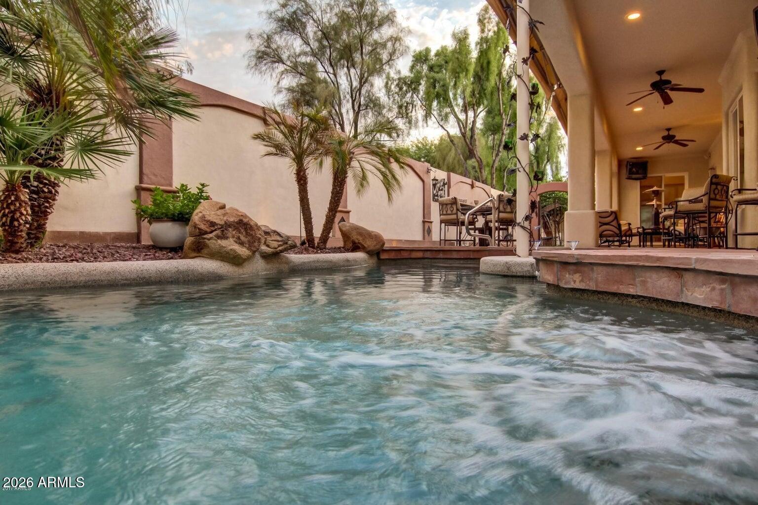 751 W AZALEA Drive