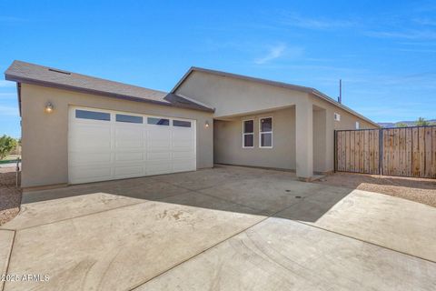 913 E FREMONT Road 1 Phoenix AZ 85042