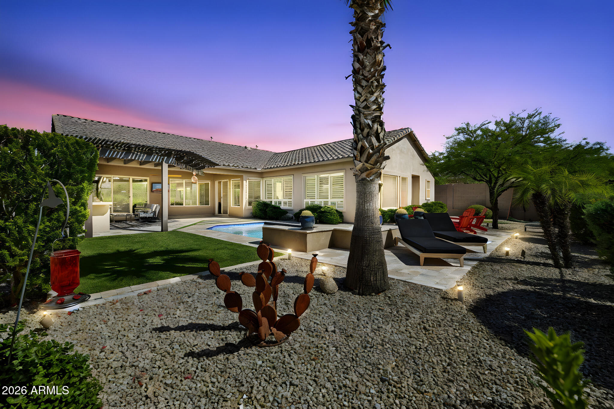 LONE MOUNTAIN - Residential