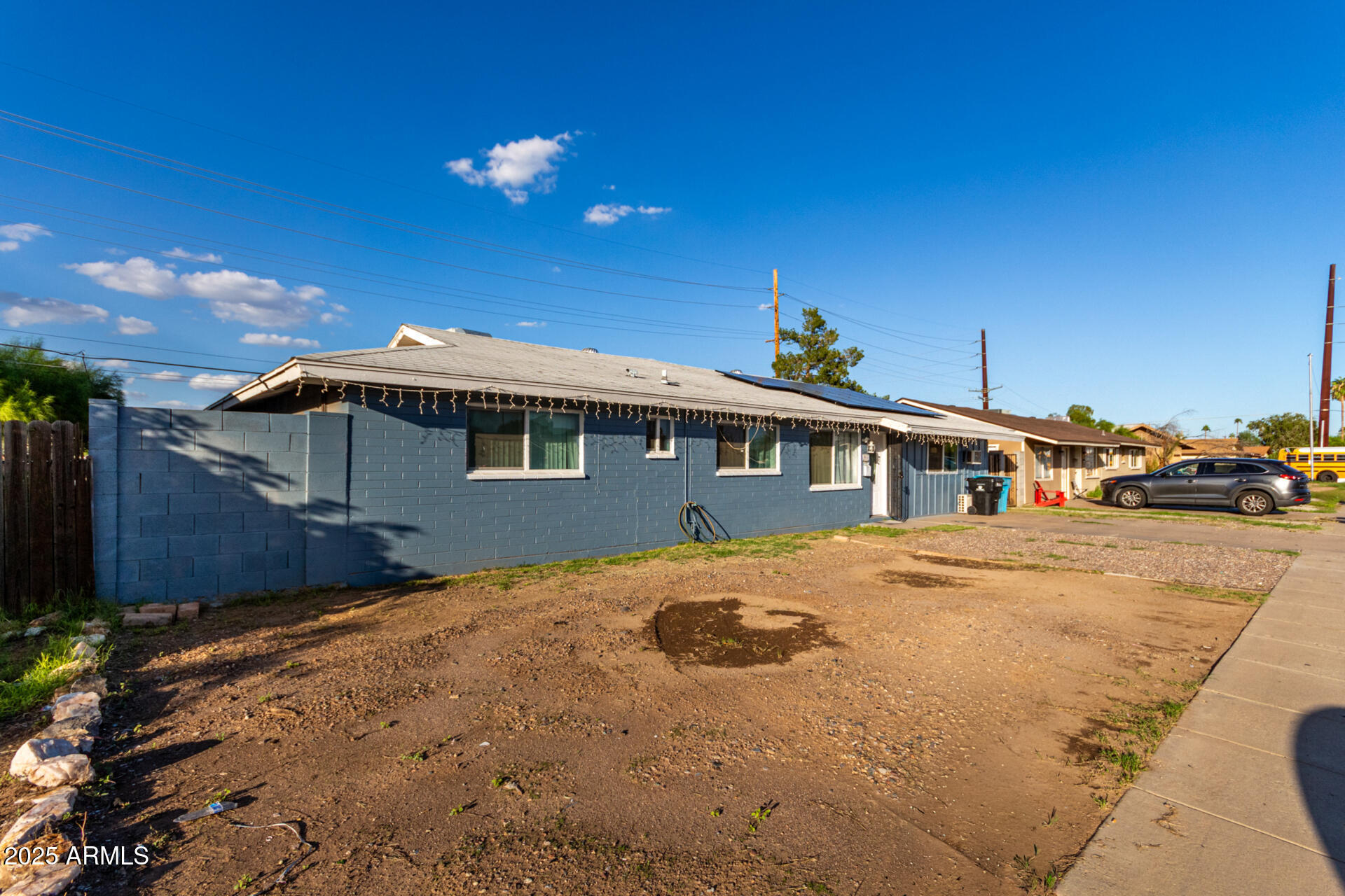 3916 W NORTHERN Avenue