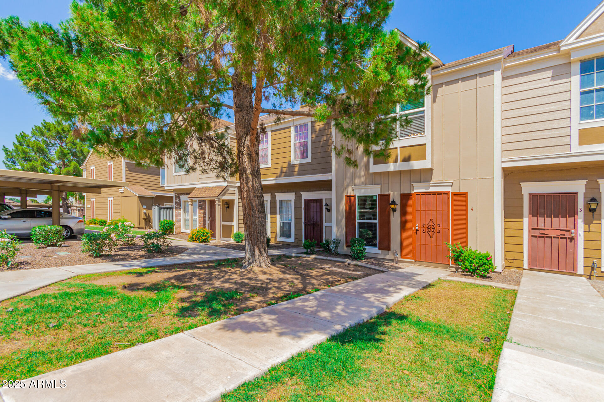 3416 W JULIE Drive 4