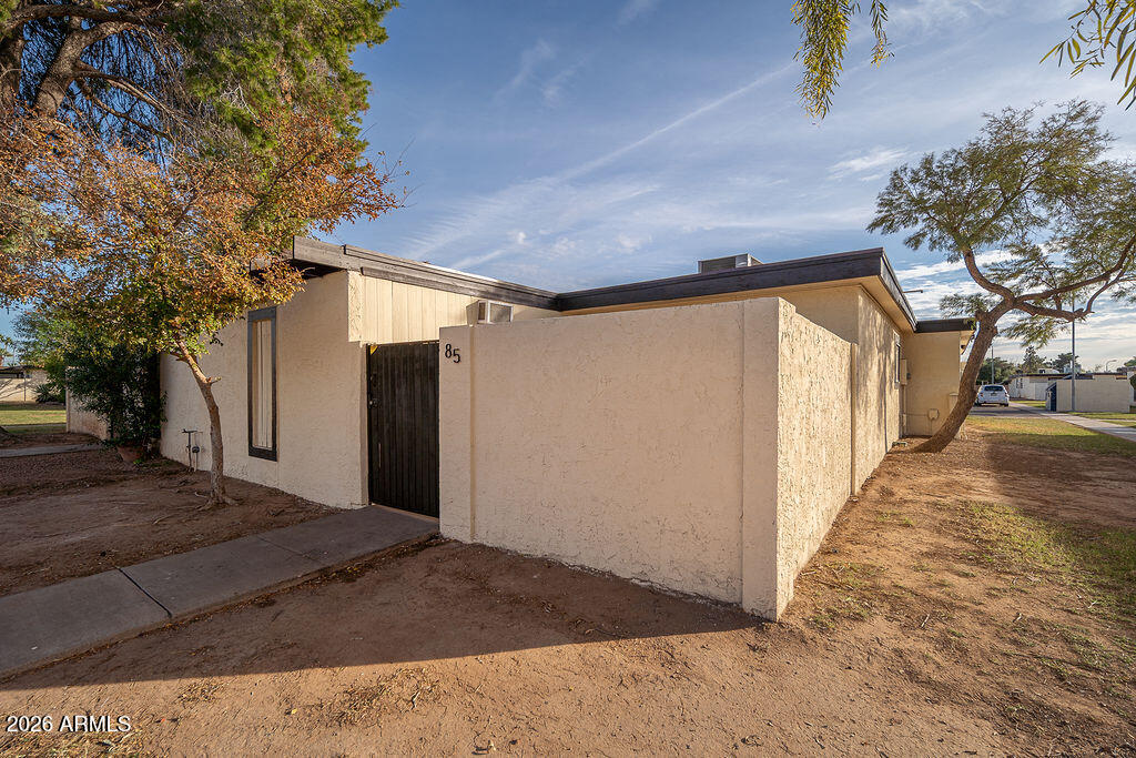 720 S DOBSON Road 85