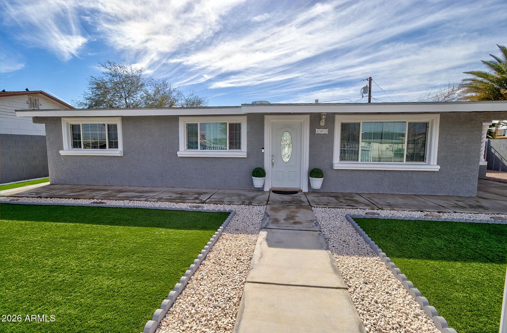 Photo of 101 E 7th Street, Eloy, AZ 85131 (MLS # 6983457)