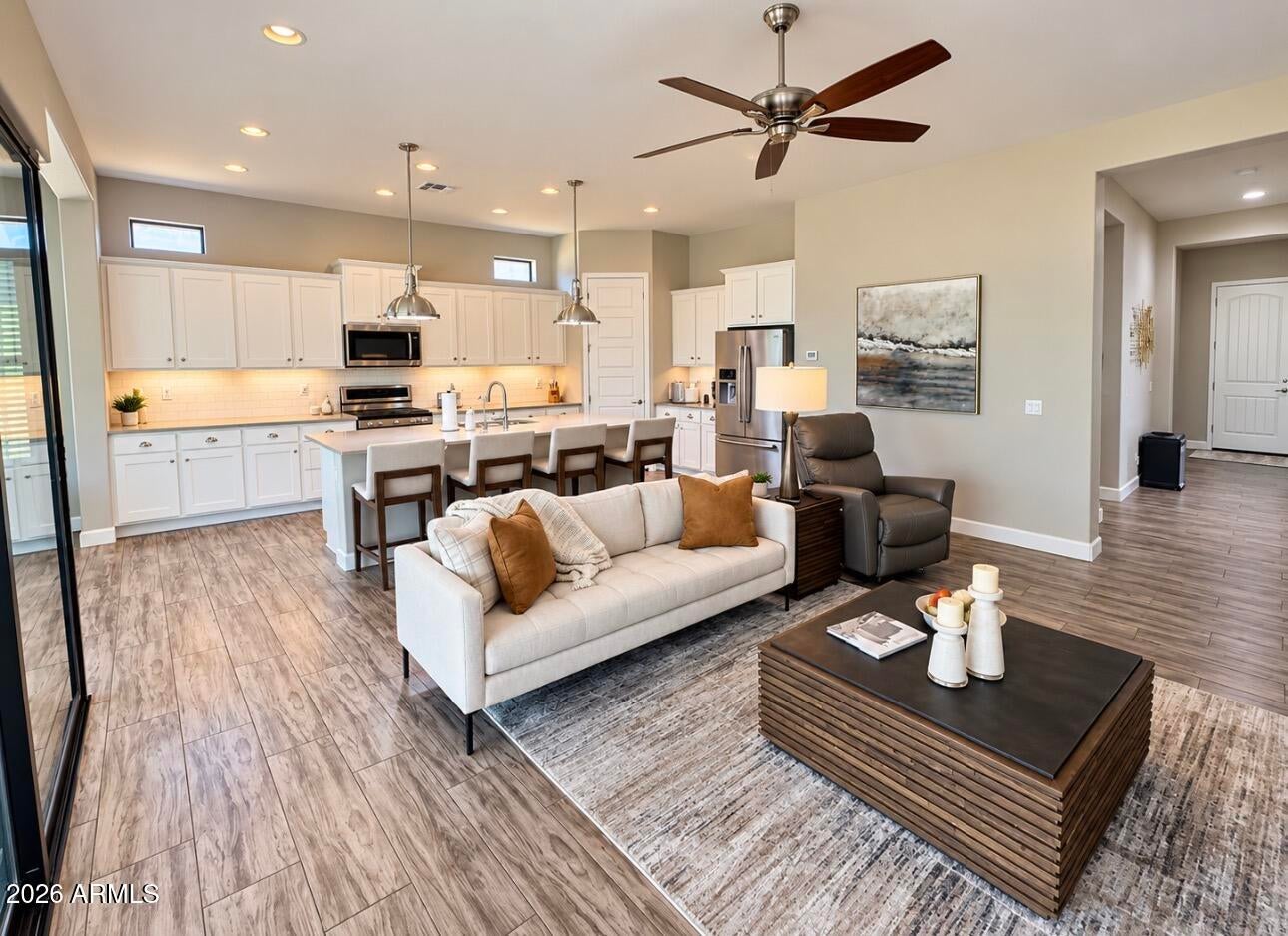 2124 N Dome Rock --