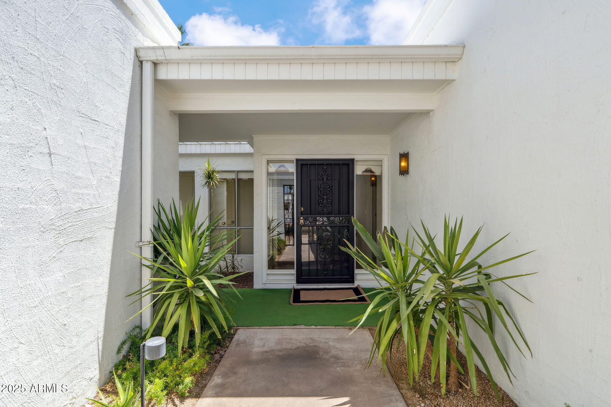 113 E BOCA RATON Road