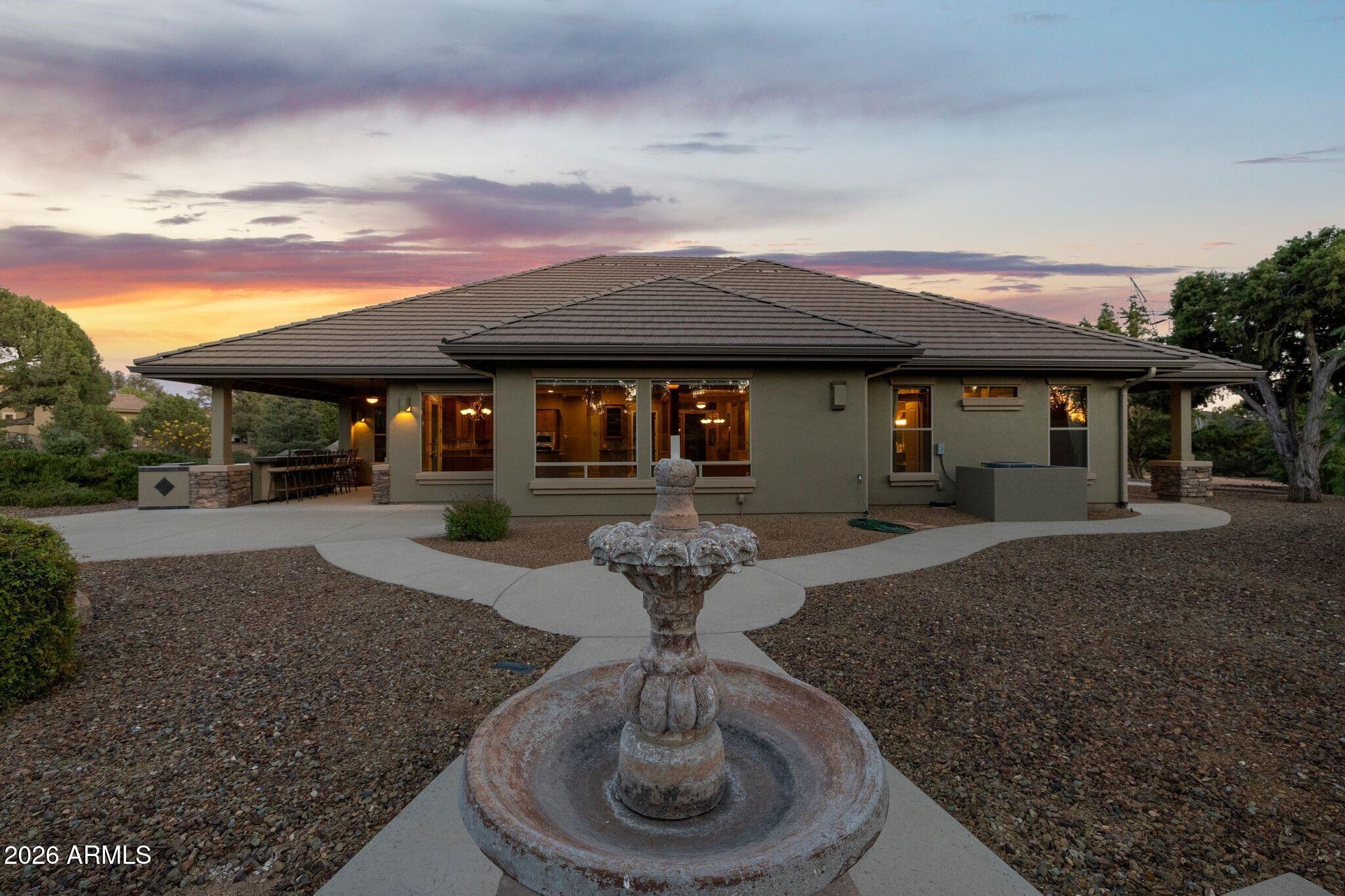 5550 W Cameo Circle