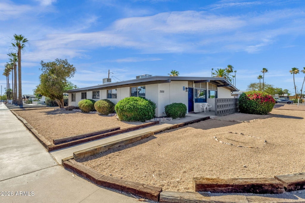 Photo of 3202 N 67th Place, Scottsdale, AZ 85251 (MLS # 7038177)