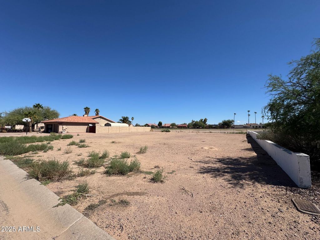 Photo of 14685 S Country Club Way #869, Arizona City, AZ 85123 (MLS # 6926299)