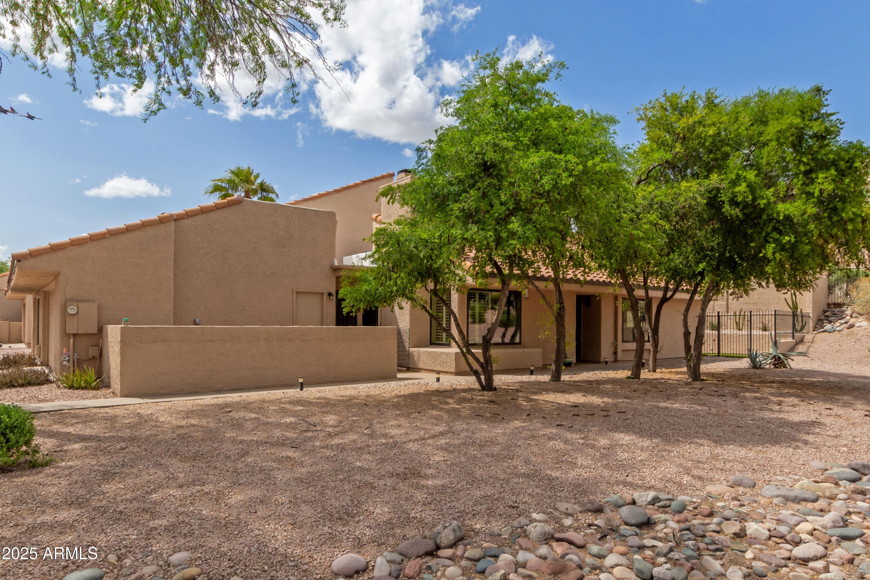 1658 N SIERRA VISTA Drive