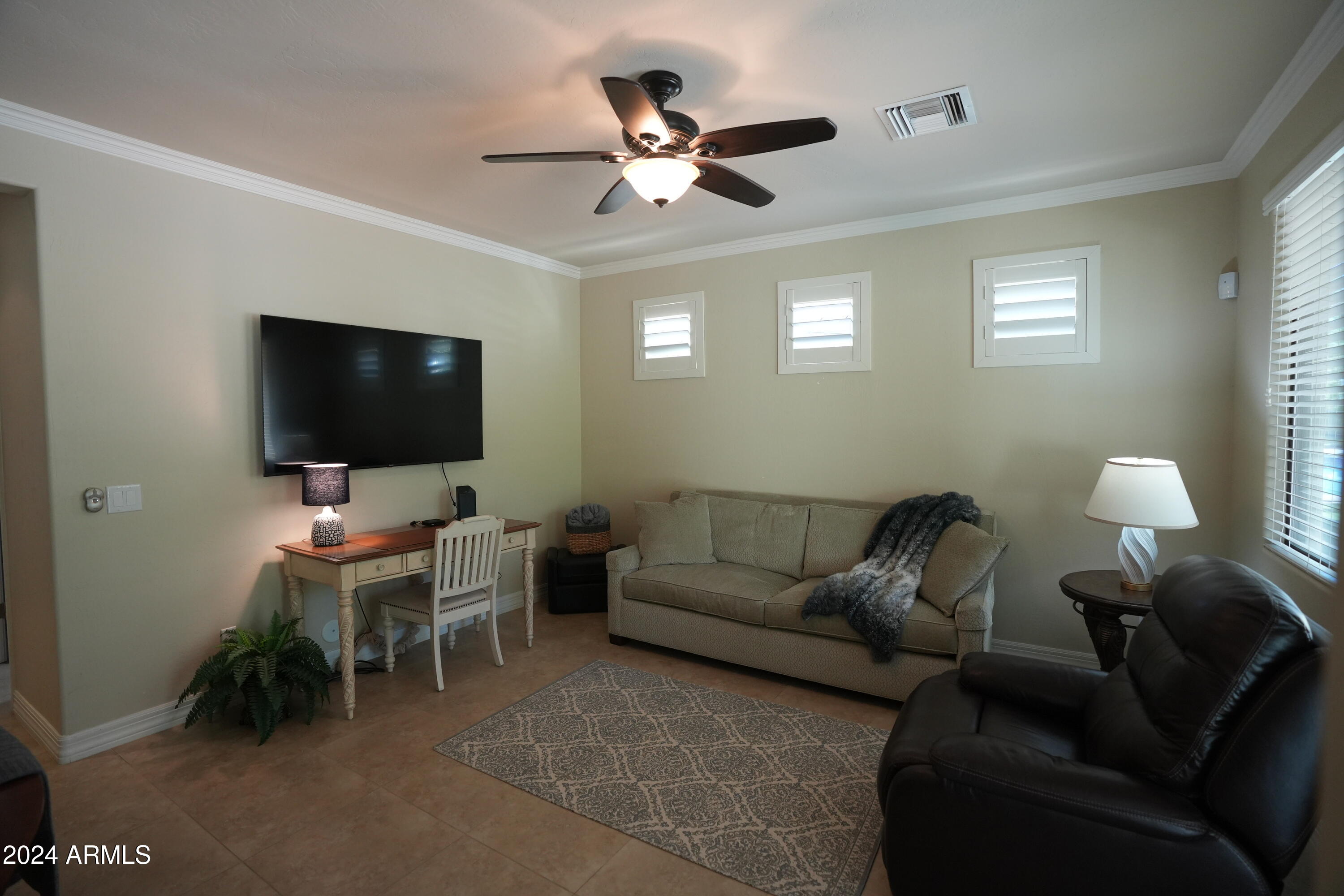 8658 E Davenport - GUEST HOUSE ONLY Drive