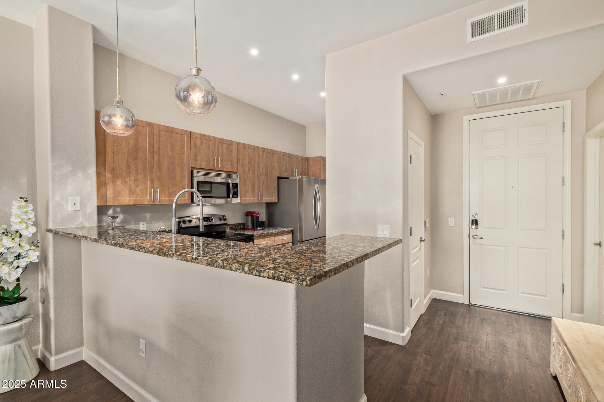 11640 N TATUM Boulevard 2053