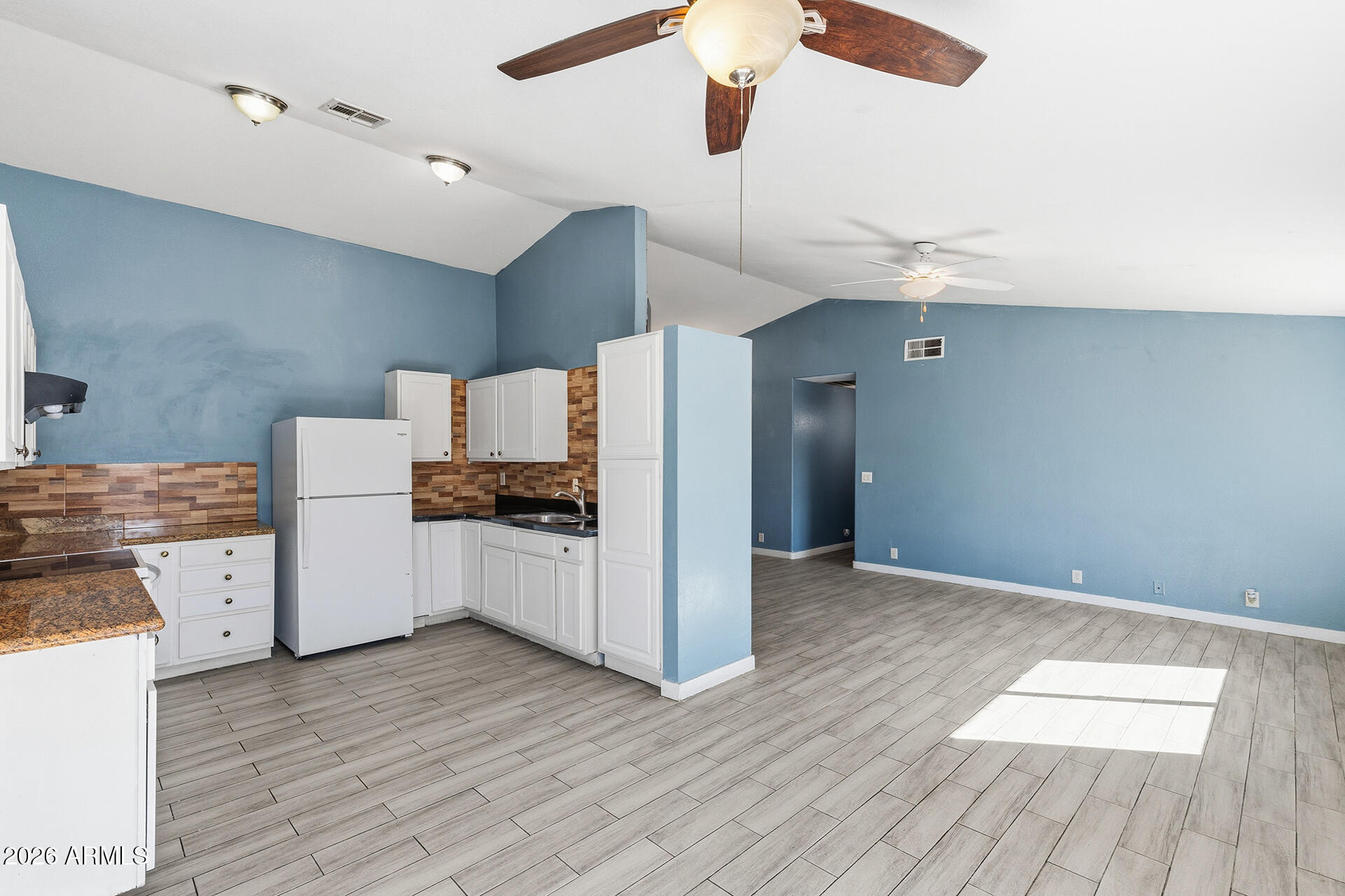 6145 W MCKINLEY Street