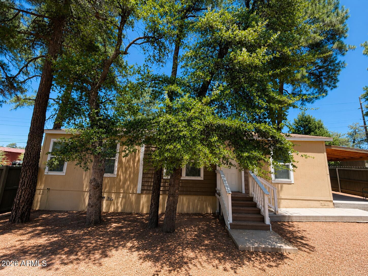 311 S MARIPOSA Street