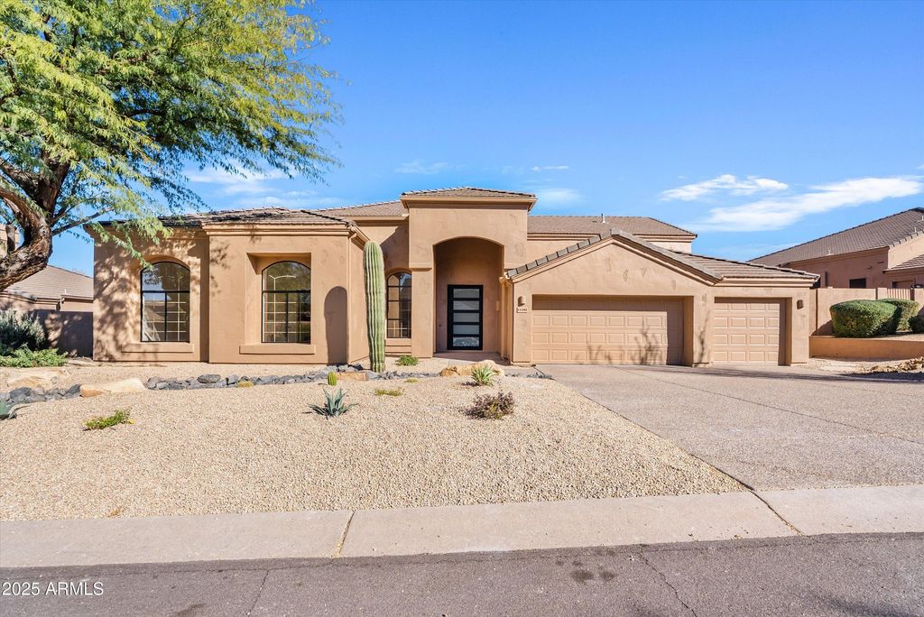 Photo of 11792 E Sand Hills Road, Scottsdale, AZ 85255 (MLS # 6959440)