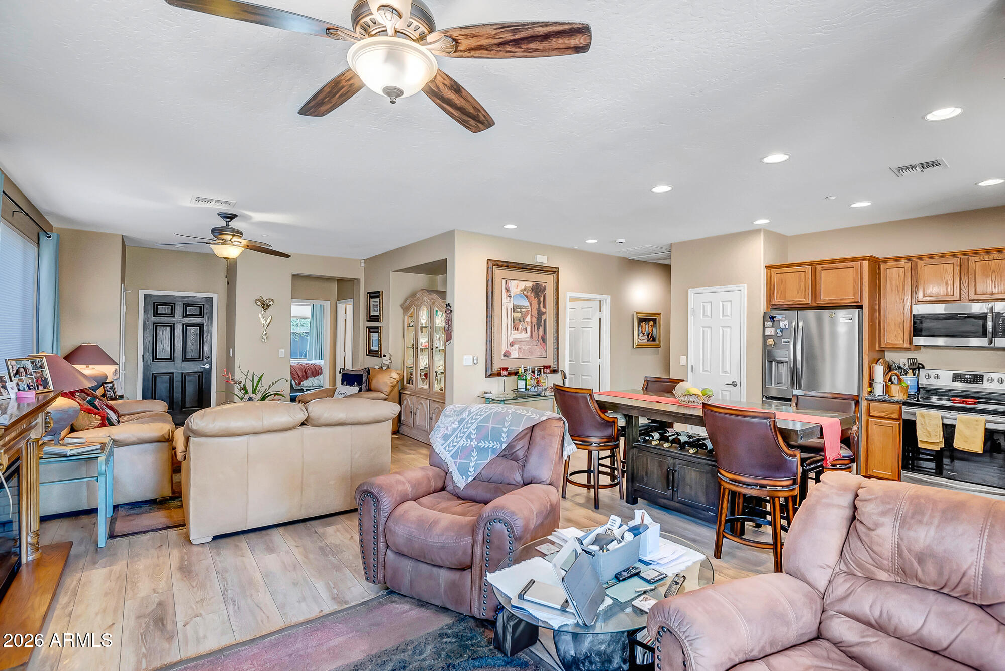 41314 N ROLLING GREEN Way