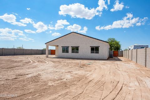 A home in Eloy