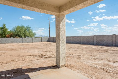 A home in Eloy