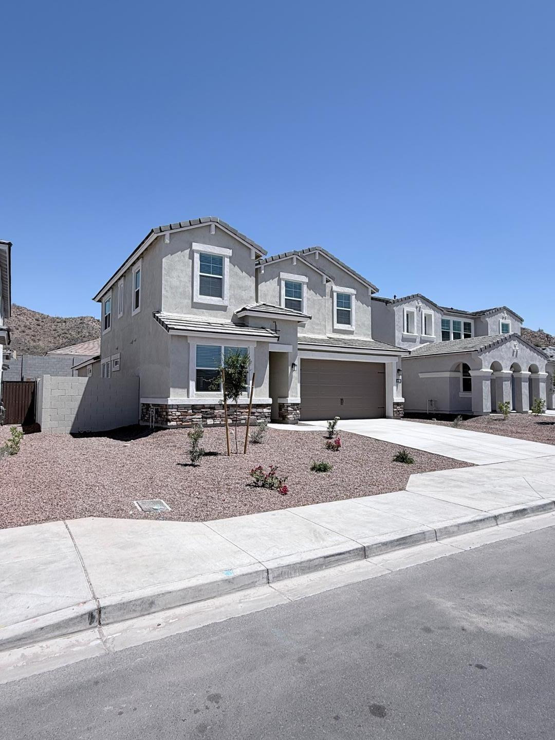 6988 W Buckhorn Trail
