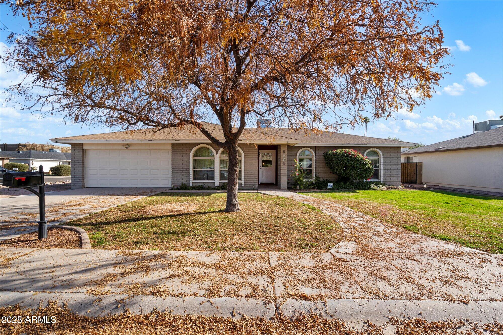 6503 S BONARDEN Lane