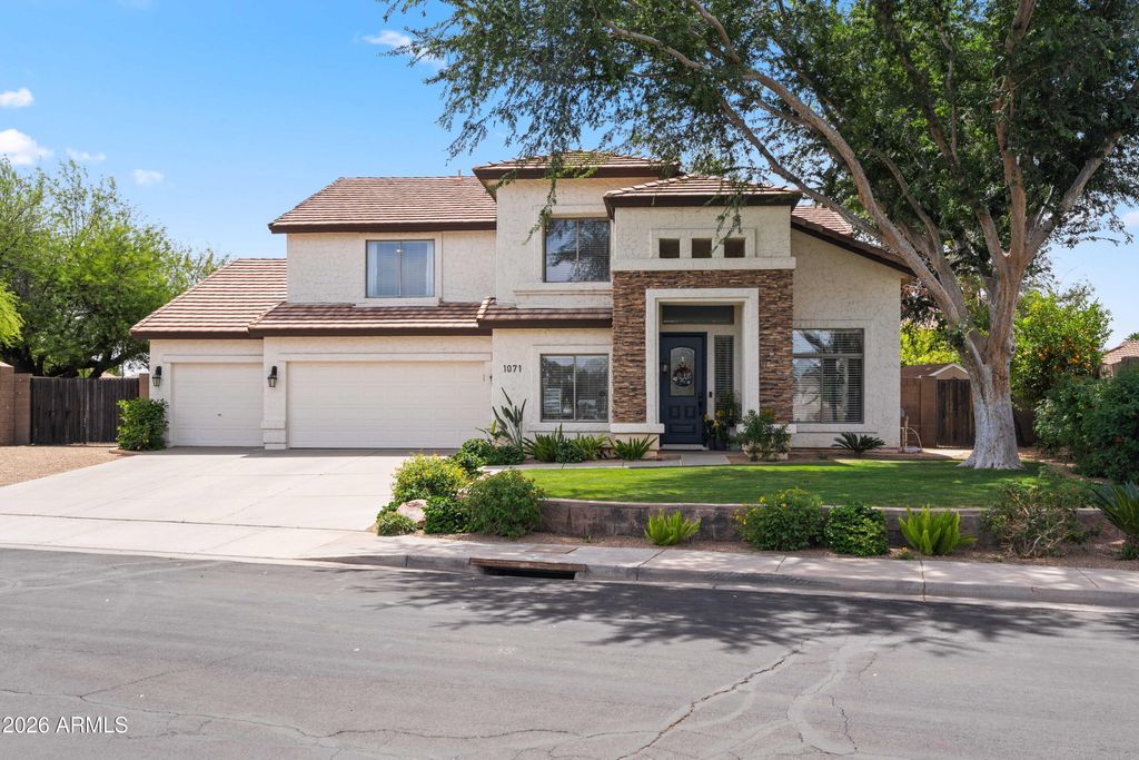 Photo of 1071 E Ivanhoe Street, Gilbert, AZ 85295 (MLS # 7019428)