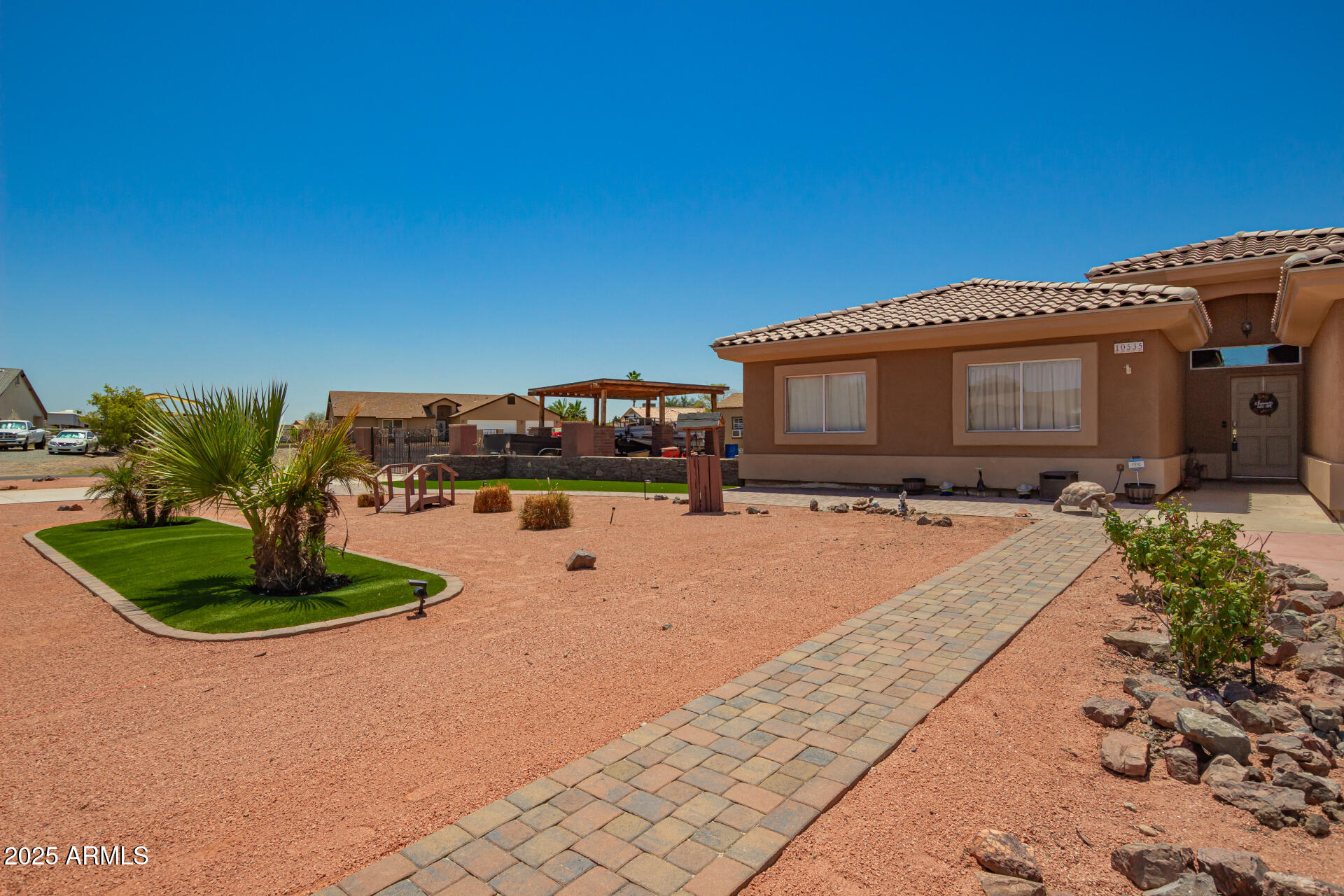 10535 W SAN MIGUEL Avenue